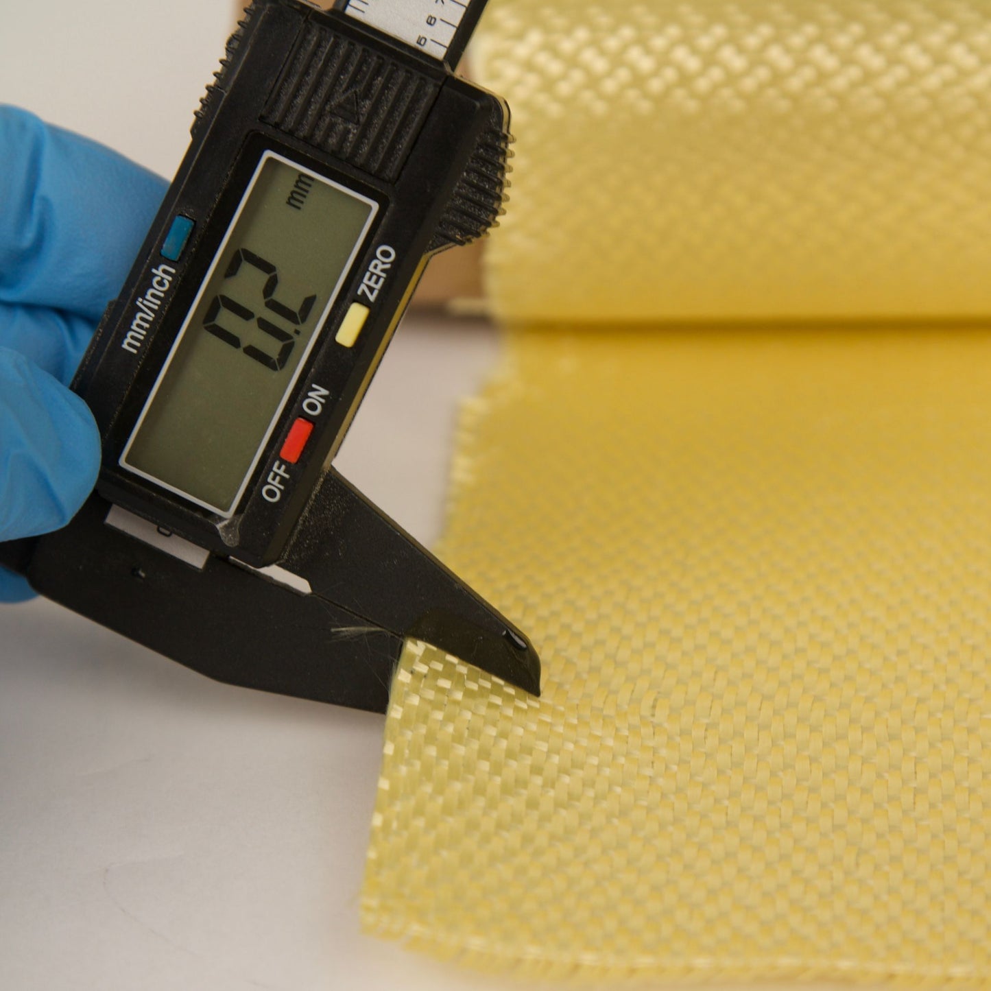 5oz KEVLAR® 4 Harness Satin Weave Fabric - Style 5285/285