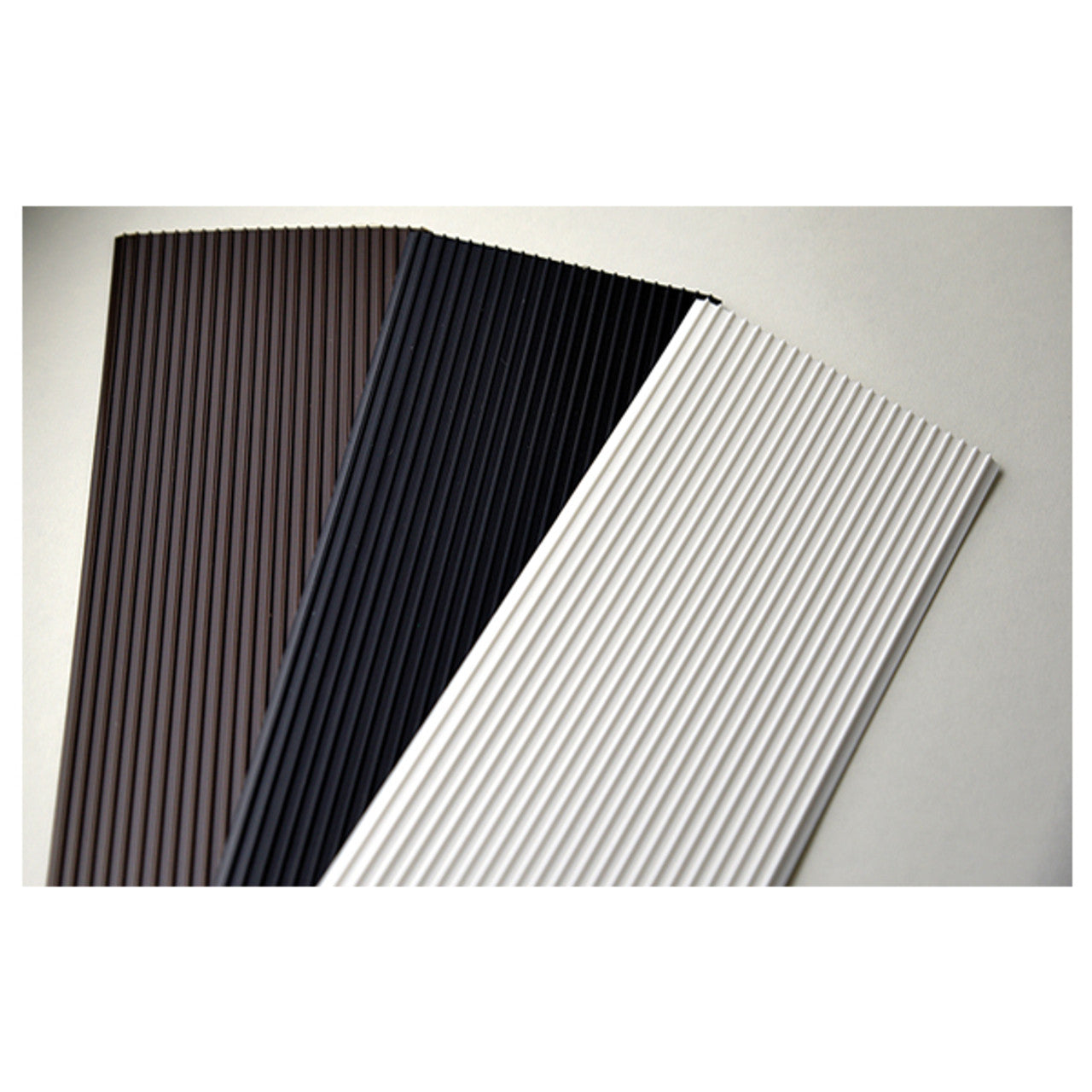 Tapis antidérapant autocollant Beckson 3,5" x 12"