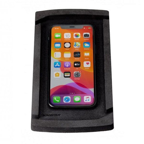 ROKK Wireless - Catch. 10W Waterproof wireless charging mat 12/24V